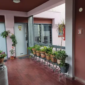 https://la-porota.hotelsmendoza.com